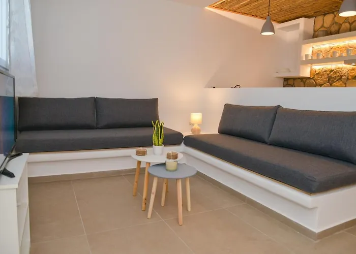 Mylopetra Milos Suites